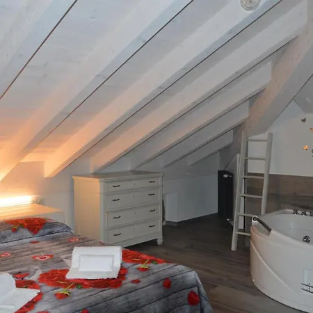 Appartement White - Jacuzzi, Swimming Pool & View *
