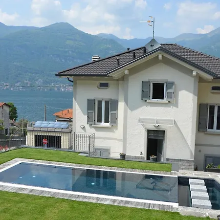 Appartement White - Jacuzzi, Swimming Pool & View