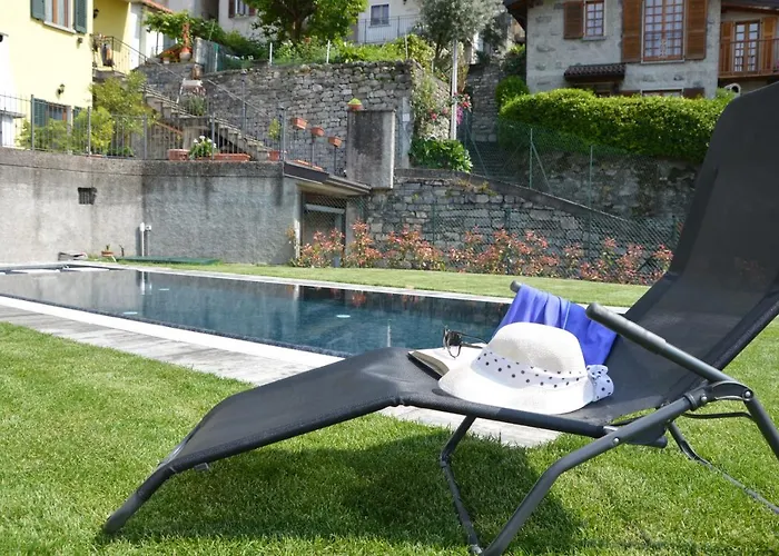 Appartement White - Jacuzzi, Swimming Pool & View